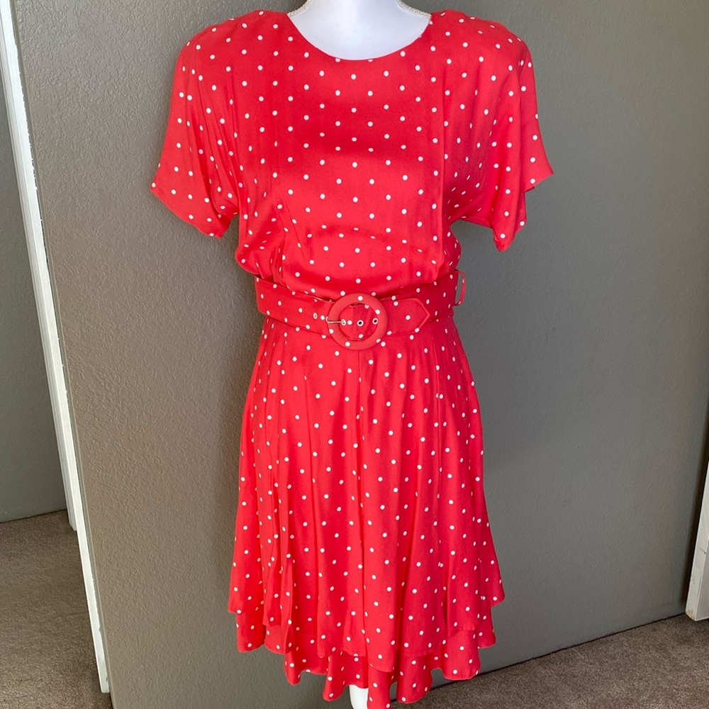 Women’s Dress coral double ruffle hem, fully lined skirt, belted waistline, 10
